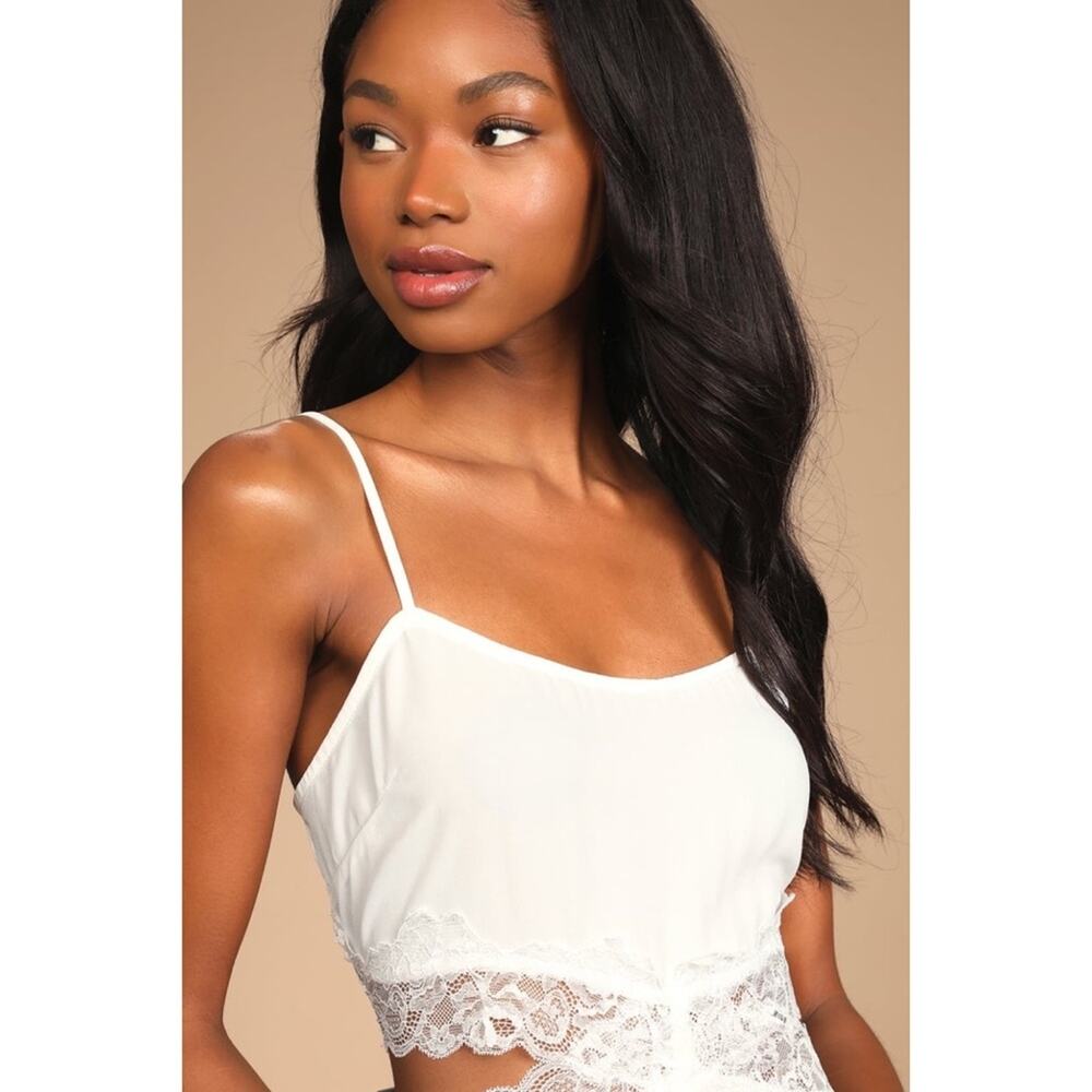 NWT Lulu’s Looks of Lust Ivory Lace Cutout‎ Lingerie Romper - Picture 3 of 6